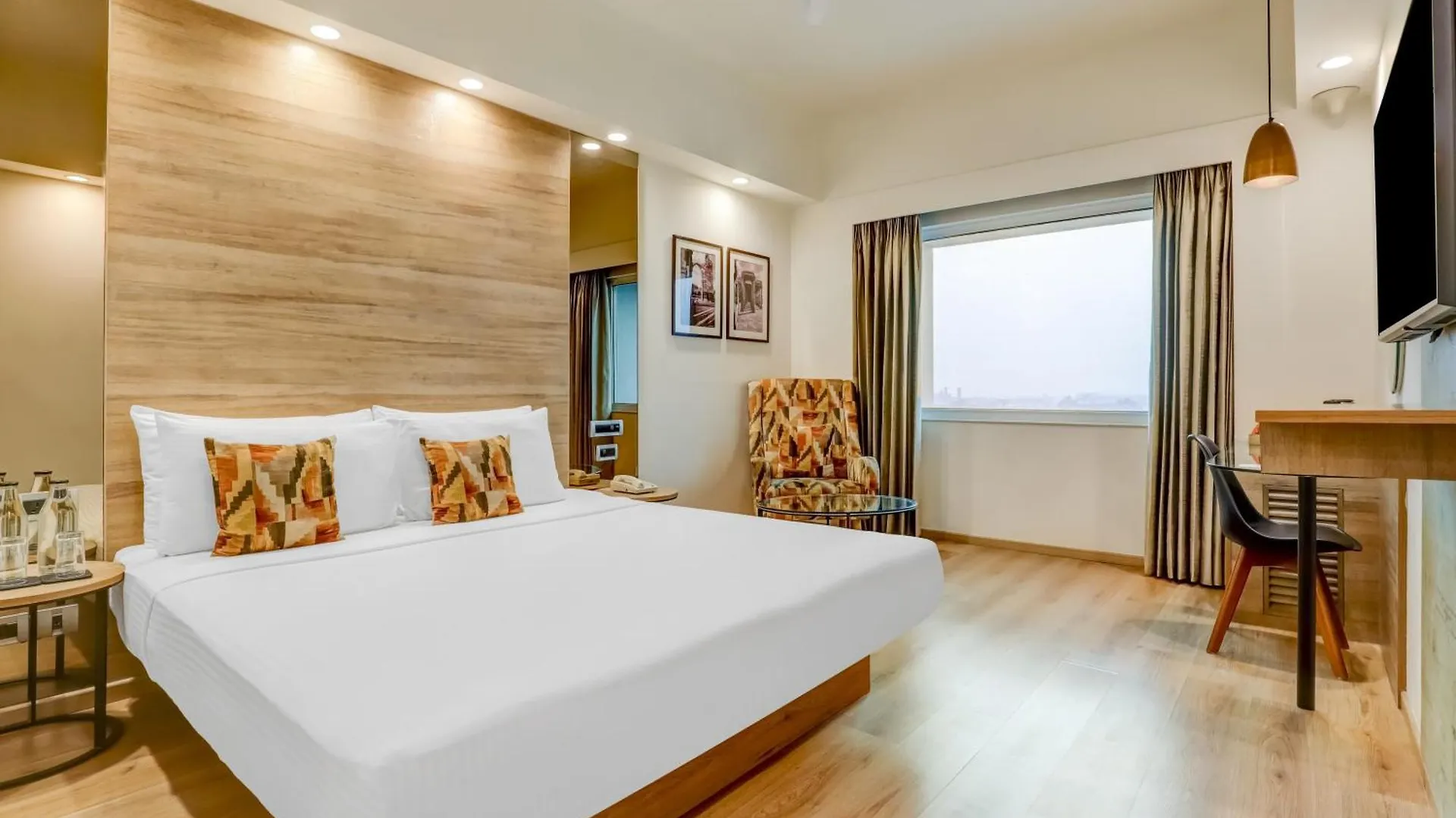 Lemon Tree Premier, Delhi Airport Hotel New Delhi