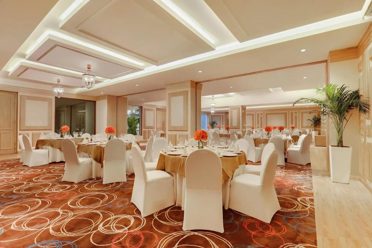 *****  Lemon Tree Premier, Delhi Airport Hotel New Delhi India